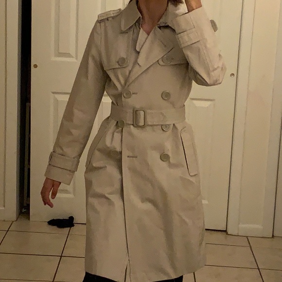 Banana Republic Other - banana republic essential trench coat